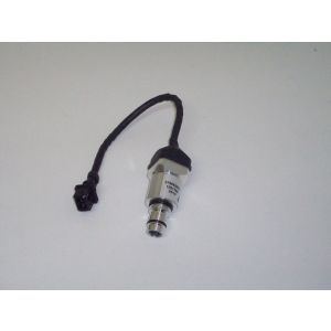 CZUJNIK FILTRA HYDRAULIKI 3798633M3 MASSEY FERGUSON